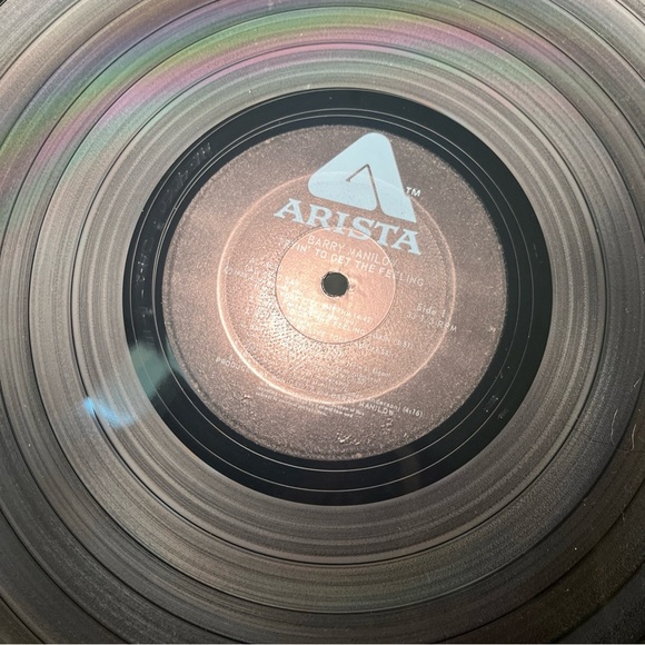 Barry Manilow Wall Art Decor - Red and Gold - Picture 8 of 10